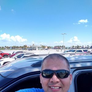 Meet your Posher, Joel